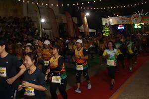BIB: 5372, 15912, 15363
                            <button type="button" onclick="openModal(9884512)" class="btn btn-primary btn-sm float-right btn-popup" data-toggle="modal" data-target=".modal-high-quality">
                        <i class="fas fa-shopping-cart"></i> Add to Cart
                    </button>
                                            <button type="button" onclick="isThisMe(9884512, true)" class="btn btn-success btn-sm float-right btn-popup btn-isme hidden" data-toggle="tooltip" data-placement="bottom" title="นี่คือรูปของคุณใช่ไหม คลิกที่นี่เพื่อเอาเข้าอัลบั้ม">
                        <i class="fas fa-plus"></i> Add to album
                    </button>
                    <button type="button" onclick="isThisMe(9884512, false)" class="btn btn-warning btn-sm float-right btn-popup btn-isnotme hidden">
                        <i class="fas fa-ban"></i> Remove from album
                    </button>